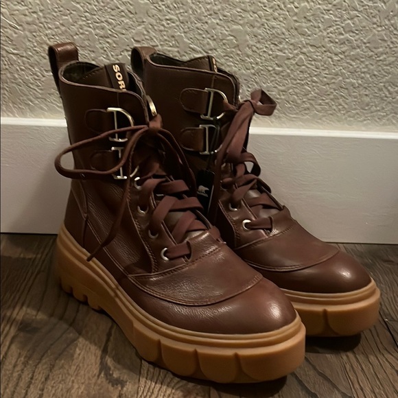 NWT Brown Sorel Caribou X Glossy Lace Boots Women’s Size 9.5 - Picture 2 of 7